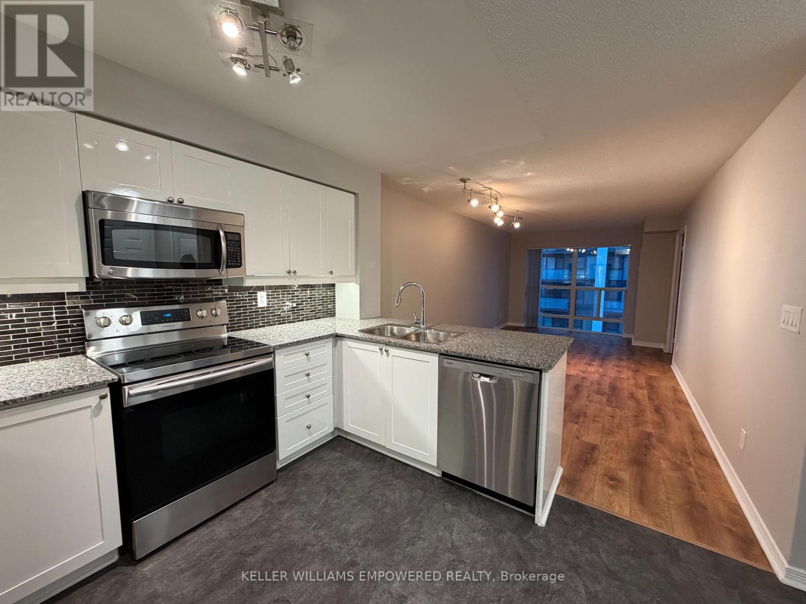 1111 - 185 Oneida Crescent, Richmond Hill (Langstaff), Ontario  L4B 0B1 - Photo 12 - N12698342