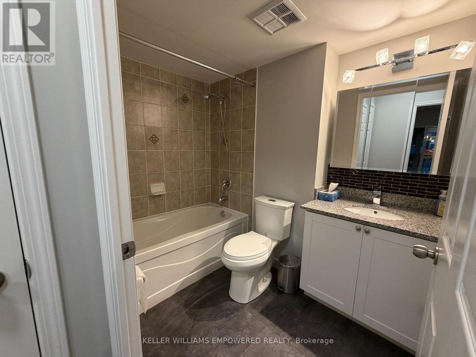 1111 - 185 Oneida Crescent, Richmond Hill (Langstaff), Ontario  L4B 0B1 - Photo 9 - N12698342