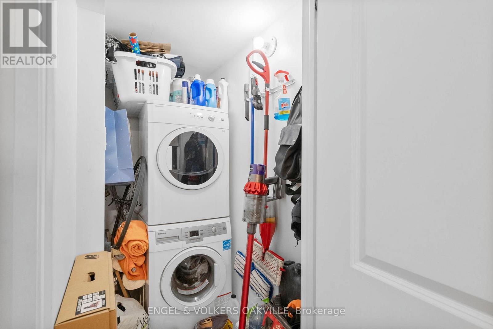 416 - 100 Bronte Road, Oakville, Ontario  L6L 6L5 - Photo 27 - W12698346