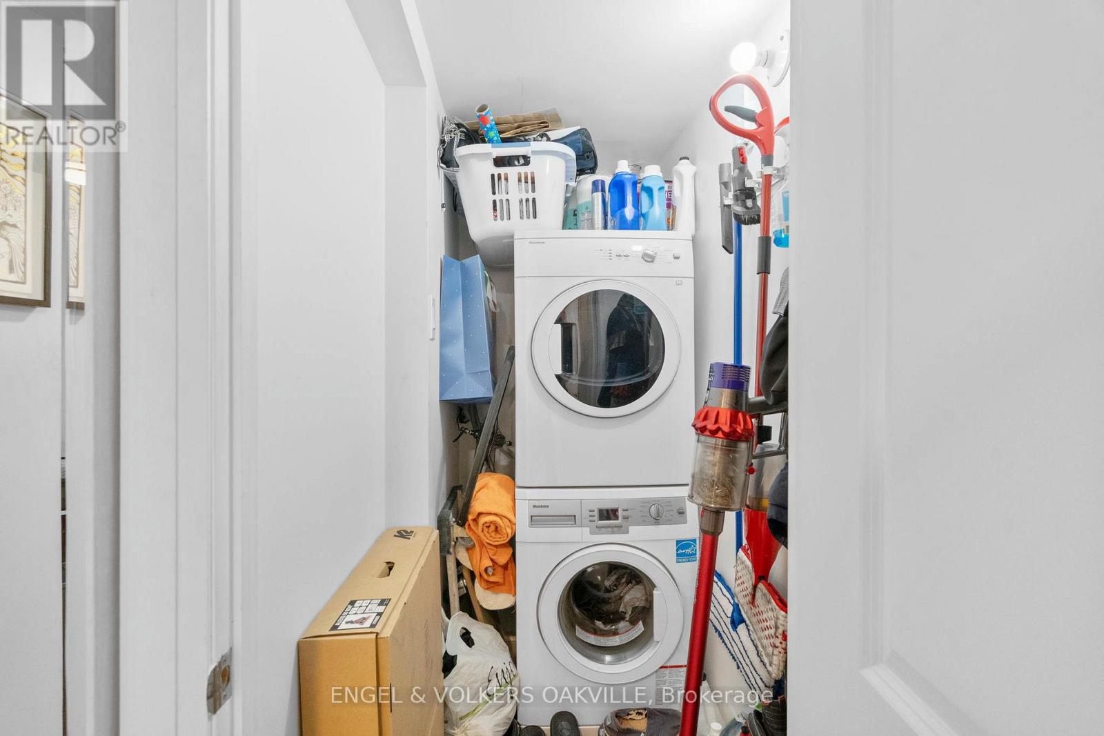 416 - 100 Bronte Road, Oakville, Ontario  L6L 6L5 - Photo 28 - W12698346