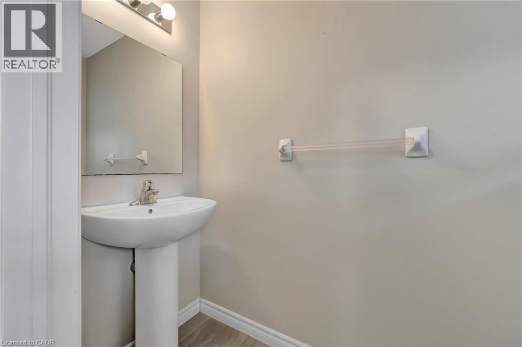 50 Pinnacle Drive Unit# 57, Kitchener, Ontario  N2P 0H8 - Photo 6 - 40798596