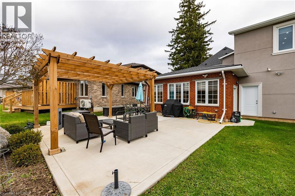 169 Mount Pleasant Street, Brantford, Ontario  N3T 1T6 - Photo 7 - 40796817