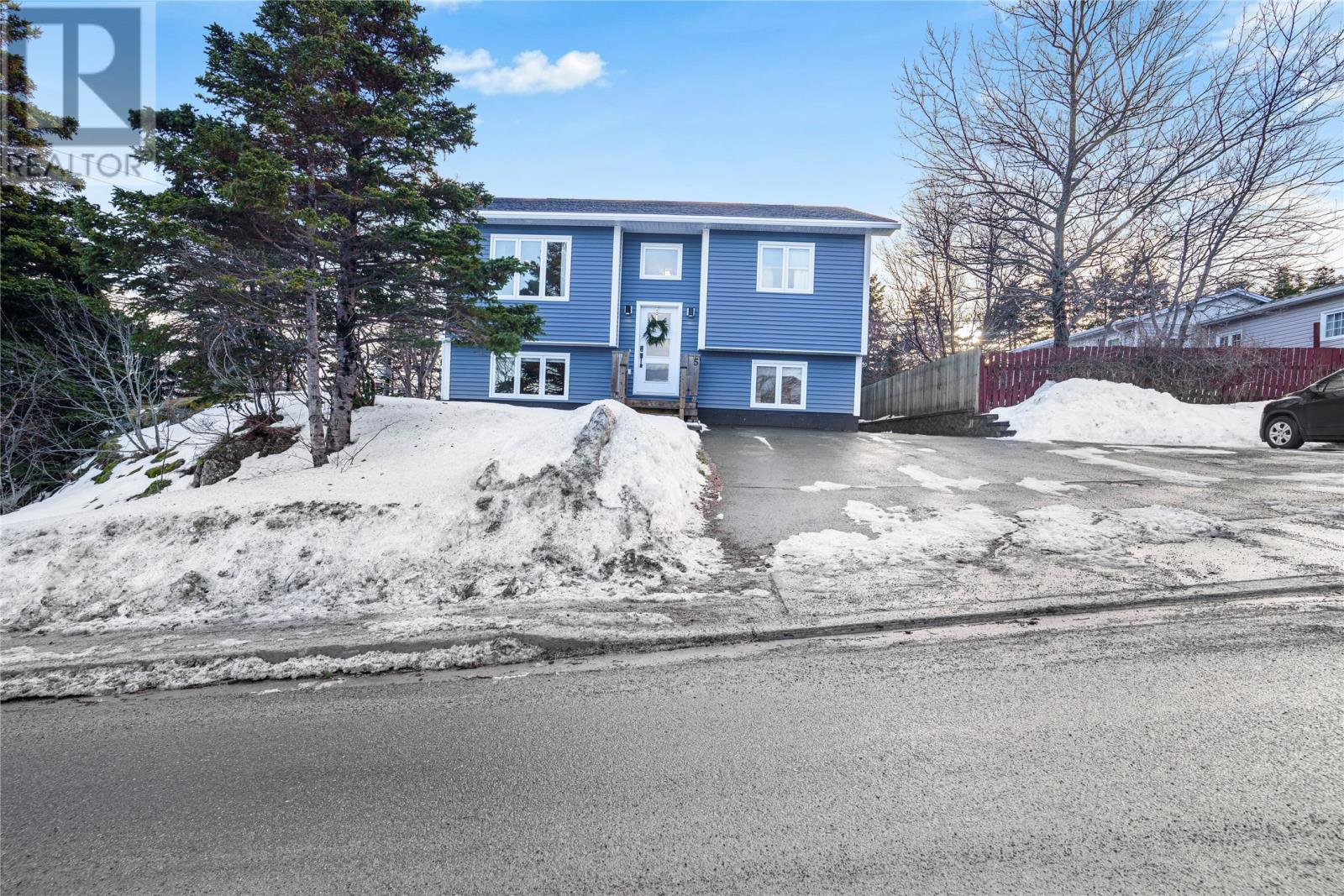 5 Reddy Drive, Torbay, Newfoundland & Labrador  A1K 1B6 - Photo 2 - 1293746