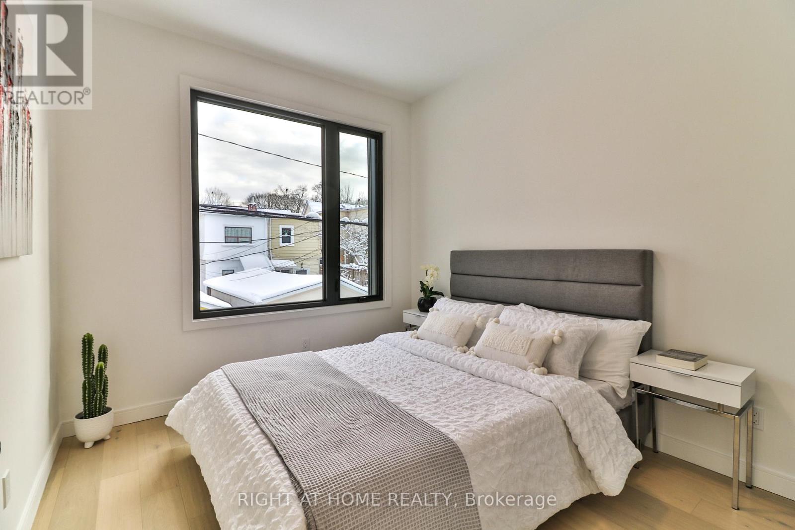 Main And Laneway - 11 Merrill Avenue W, Toronto, Ontario  M4C 1C4 - Photo 46 - E12698408