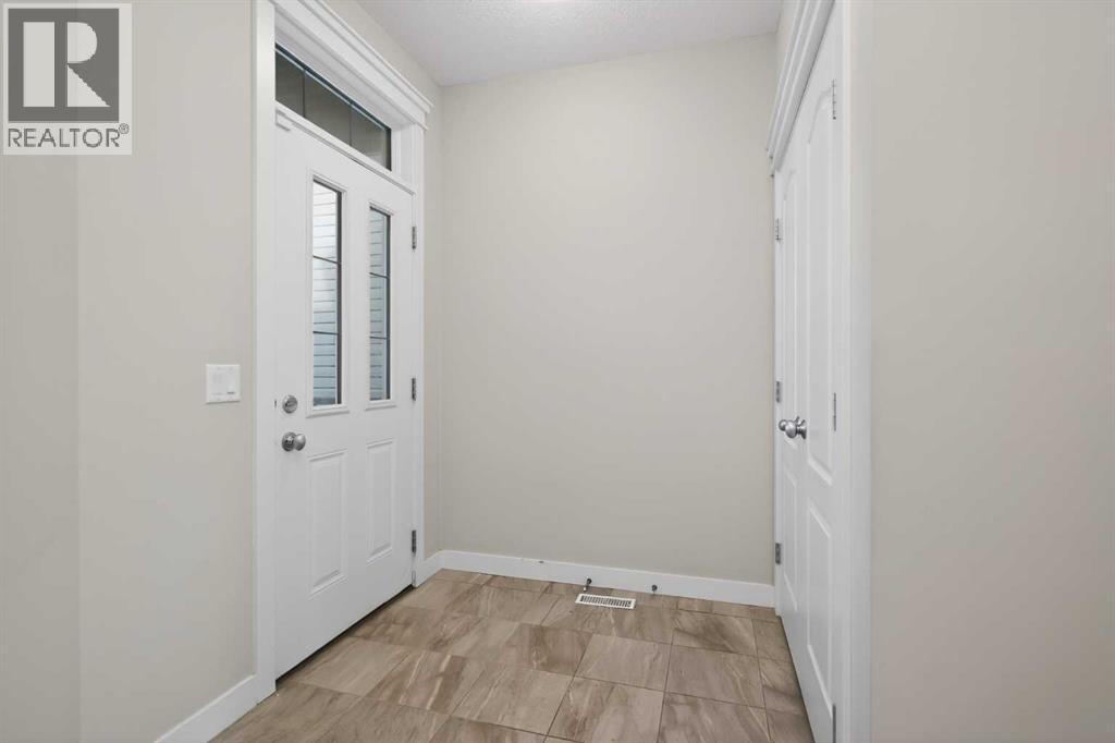 130 Evanscrest Terrace Nw, Calgary, Alberta  T3P 0R6 - Photo 4 - A2278833