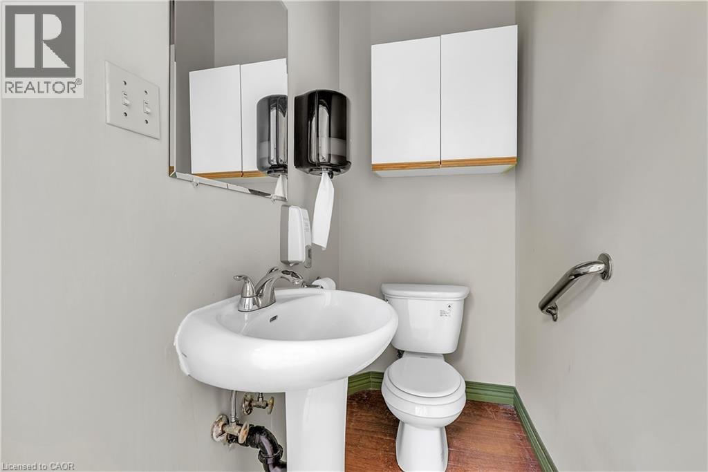 200 James Street S Unit# 9 Robinson, Hamilton, Ontario  L8P 3A9 - Photo 8 - 40798515