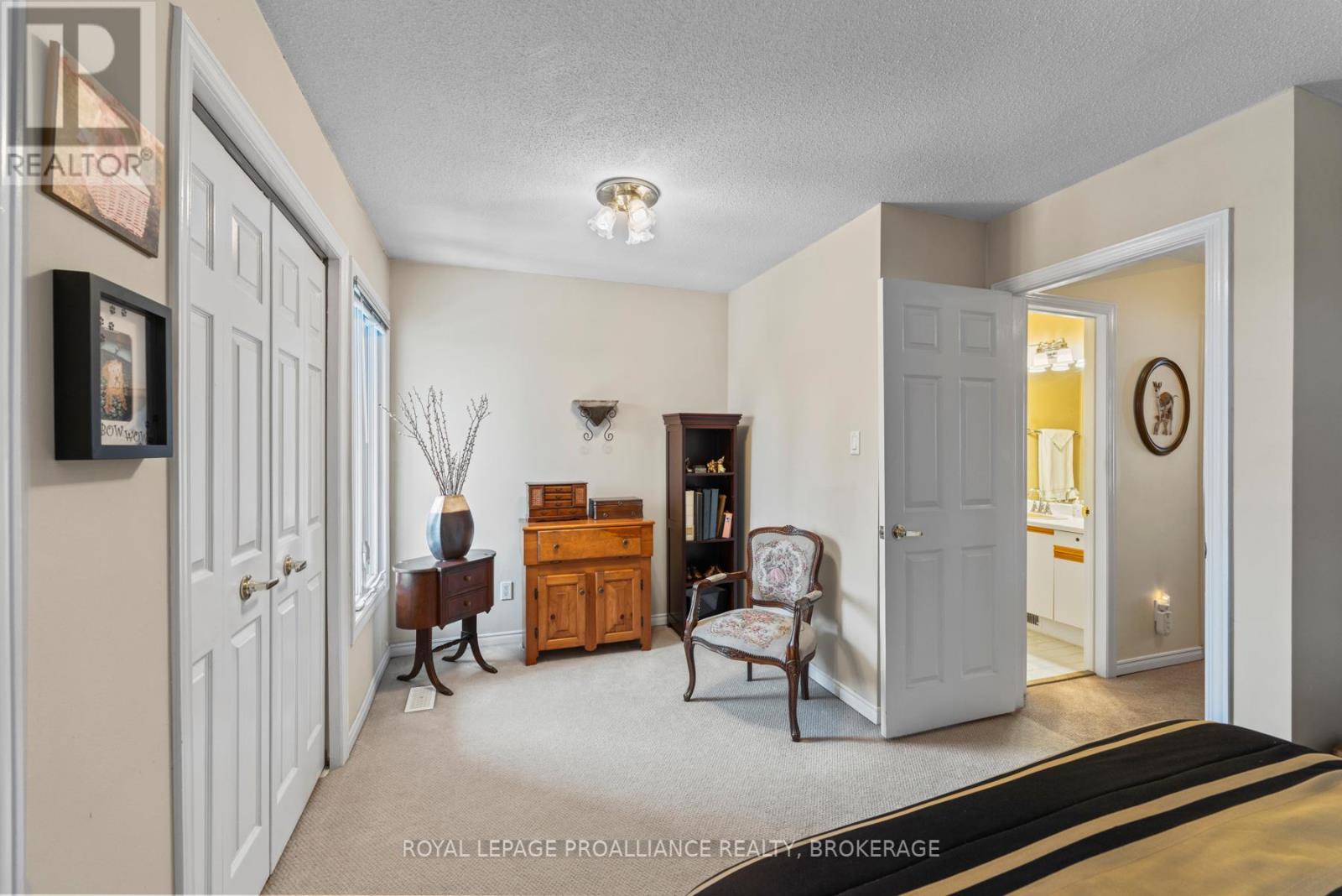 29 - 1 Place D'armes, Kingston (East Of Sir John A. Blvd), Ontario  K7K 6R9 - Photo 22 - X12698436