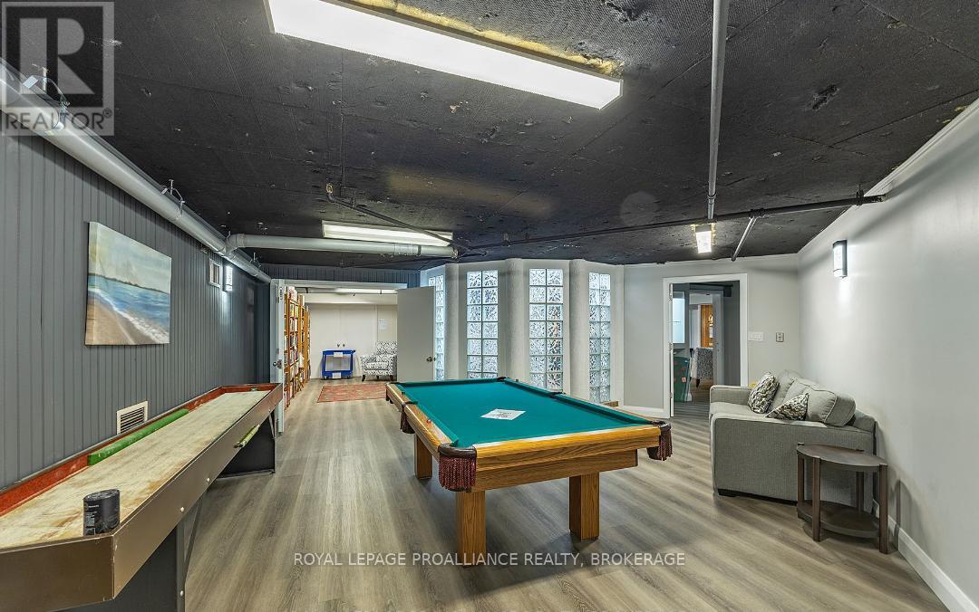 29 - 1 Place D'armes, Kingston (East Of Sir John A. Blvd), Ontario  K7K 6R9 - Photo 38 - X12698436