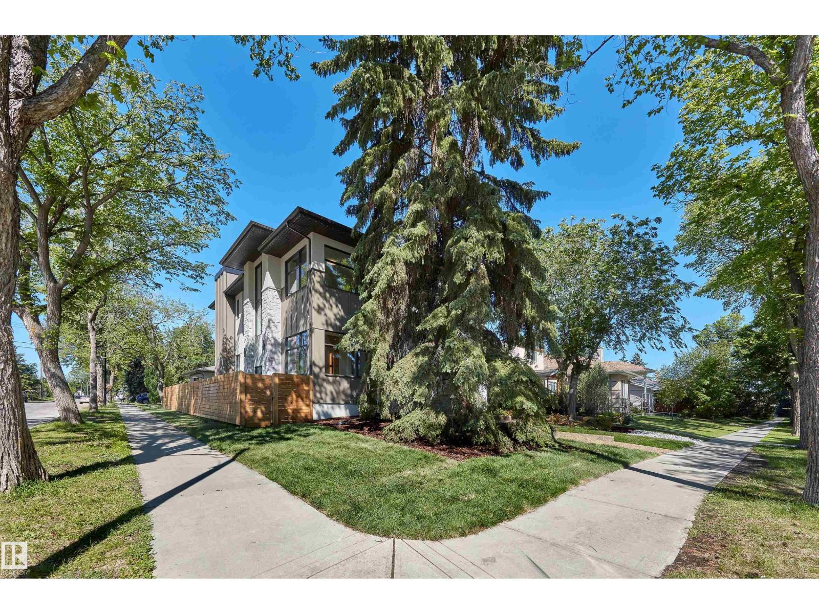 9704 146 St Nw, Edmonton, Alberta  T5N 2Z4 - Photo 2 - E4467112