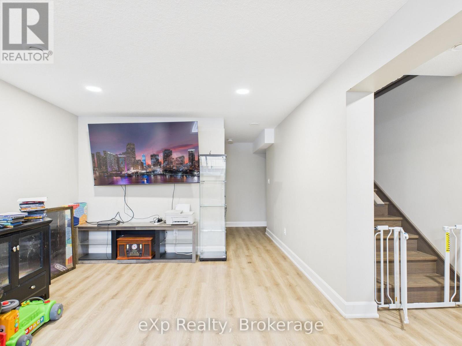 221130 Grey Road 9, West Grey, Ontario  N0G 2M0 - Photo 12 - X12697402