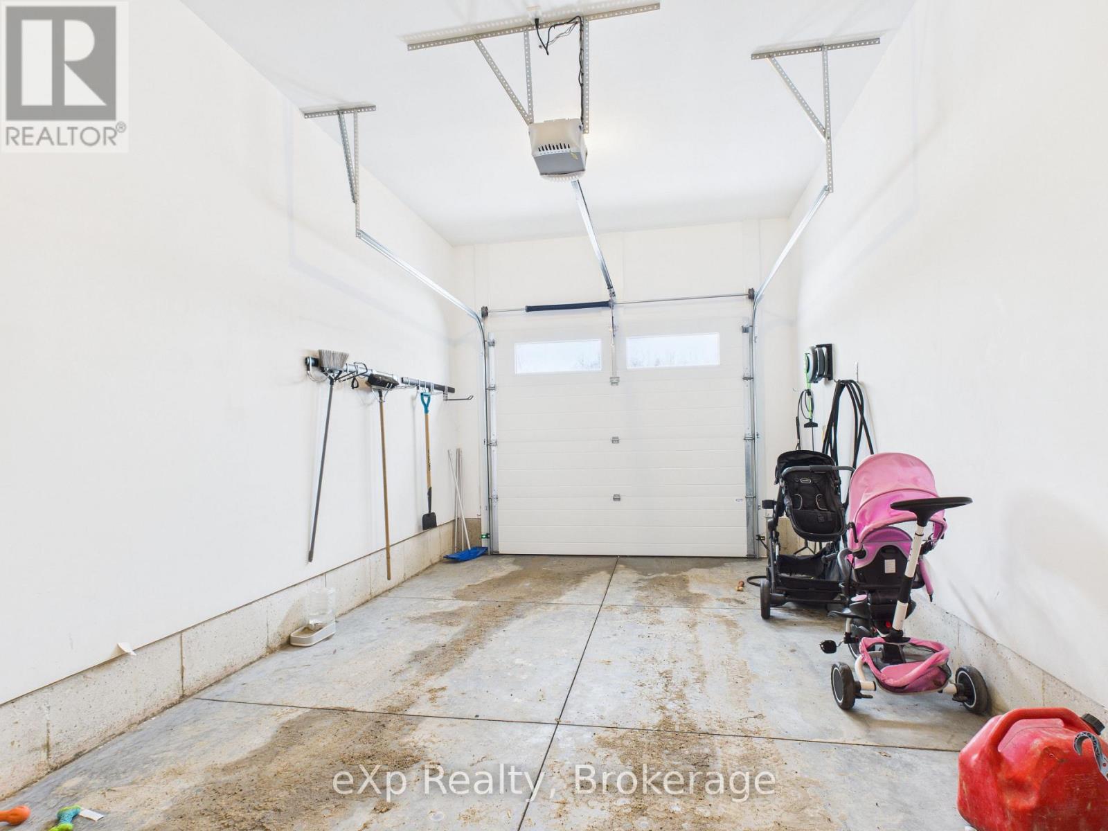 221130 Grey Road 9, West Grey, Ontario  N0G 2M0 - Photo 19 - X12697402