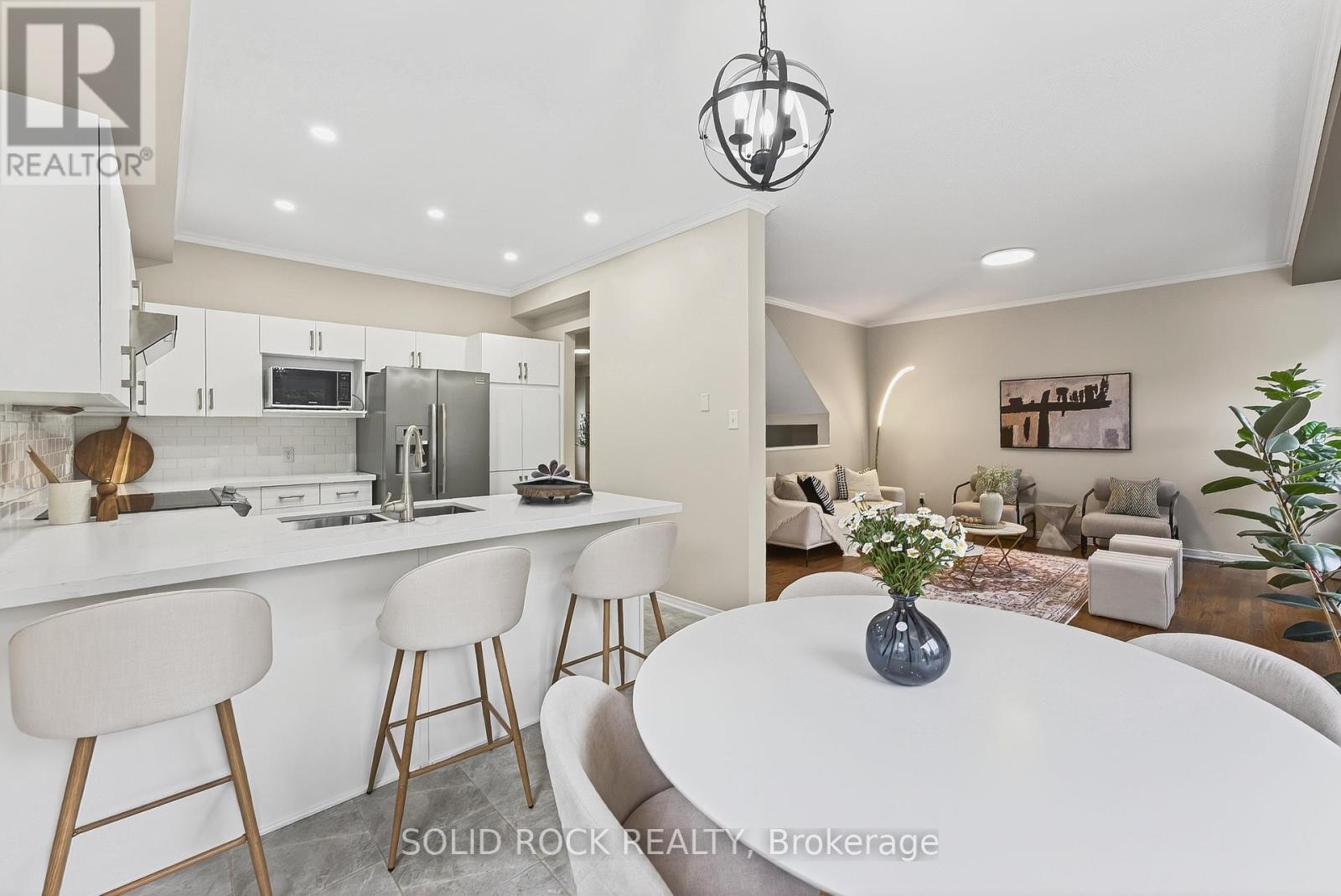 50 Insmill Crescent, Ottawa, Ontario  K2T 1G4 - Photo 13 - X12698434