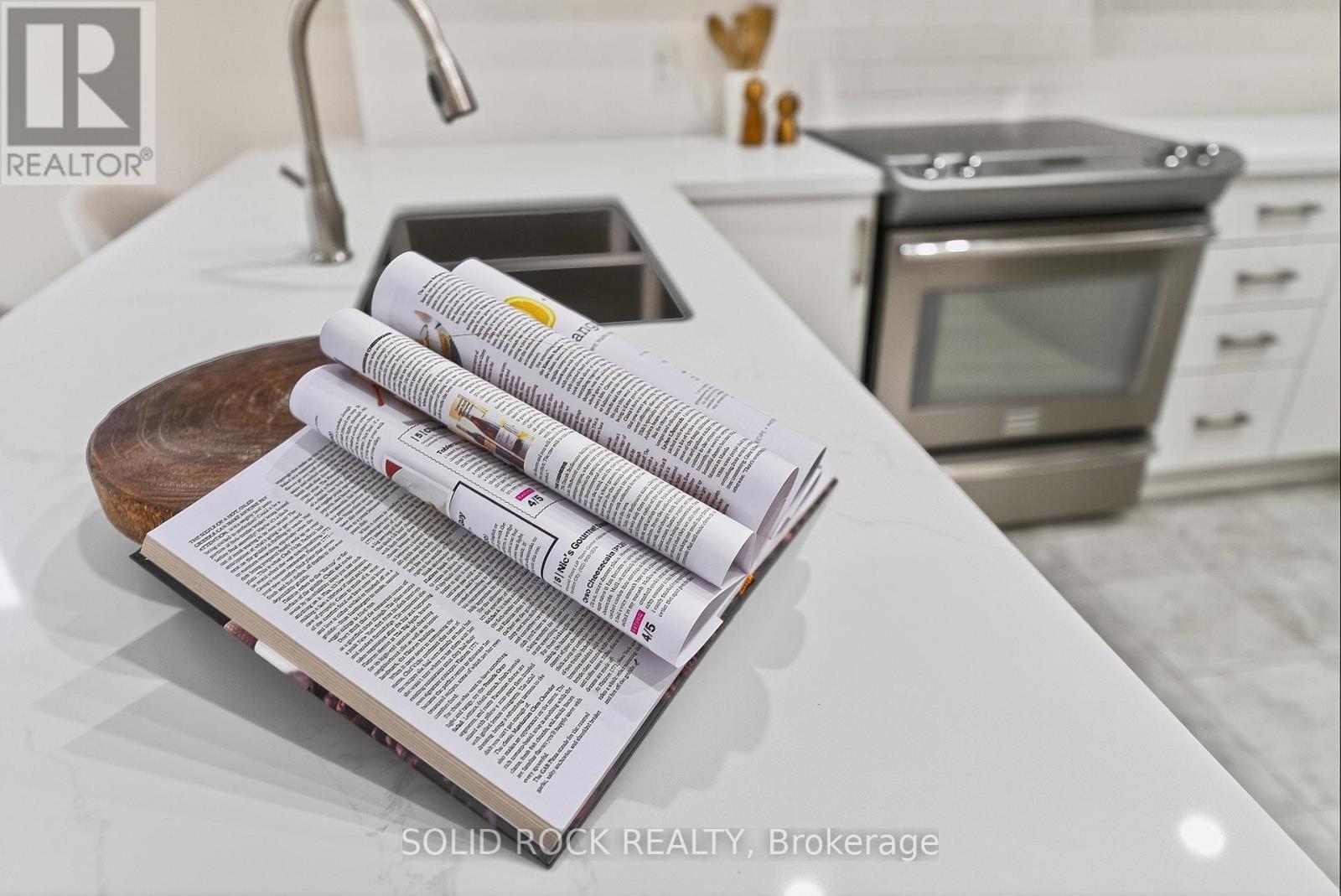 50 Insmill Crescent, Ottawa, Ontario  K2T 1G4 - Photo 16 - X12698434