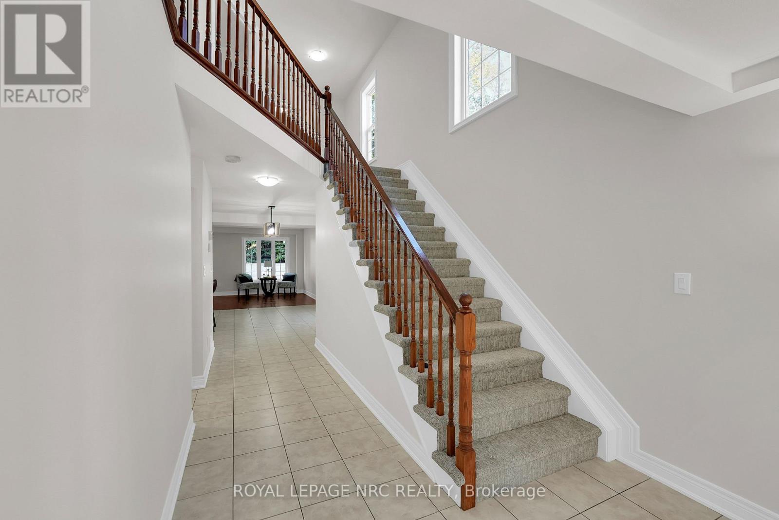 58 Queens Circle, Fort Erie, Ontario  L0S 1B0 - Photo 8 - X12698422