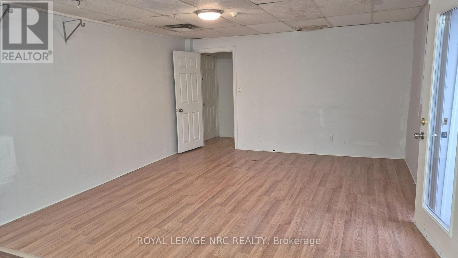 3 - 74 Queens Circle, Fort Erie, Ontario  L0S 1B0 - Photo 6 - X12588838