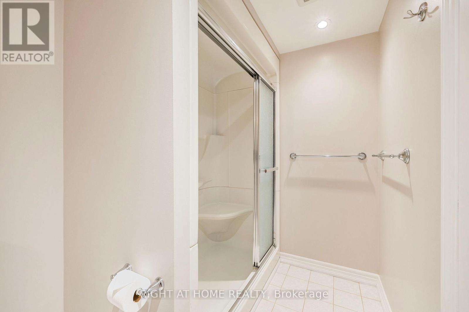 42 Valleyview Road, Brampton, Ontario  L6Z 4P9 - Photo 37 - W12698416