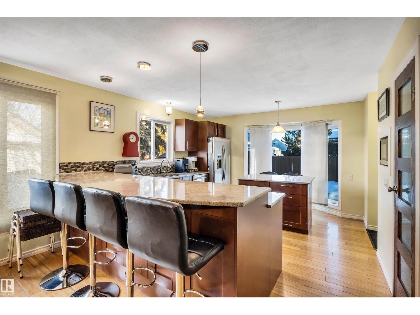 4612 10a Av Nw, Edmonton, Alberta  T6L 4A6 - Photo 10 - E4470084