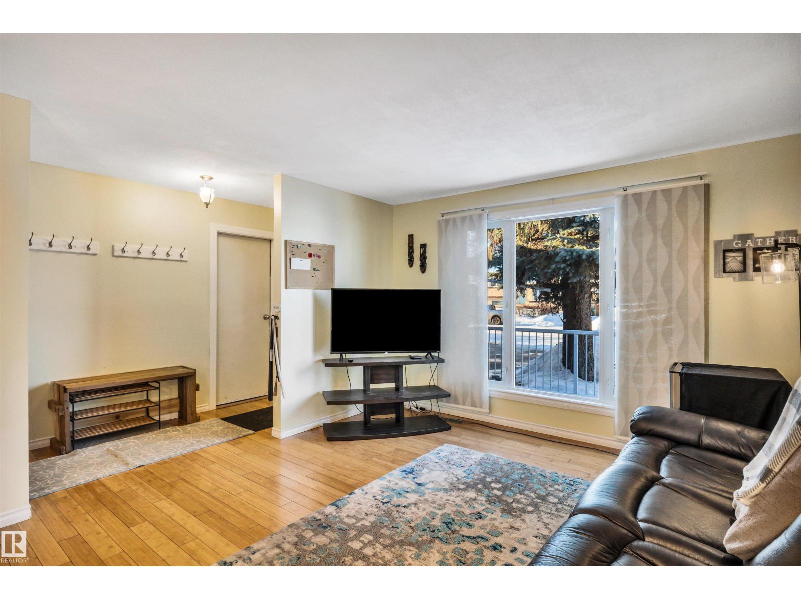 4612 10a Av Nw, Edmonton, Alberta  T6L 4A6 - Photo 14 - E4470084