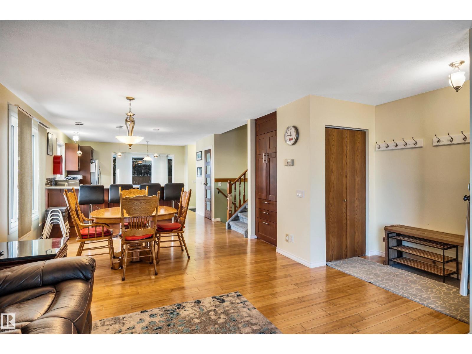 4612 10a Av Nw, Edmonton, Alberta  T6L 4A6 - Photo 16 - E4470084