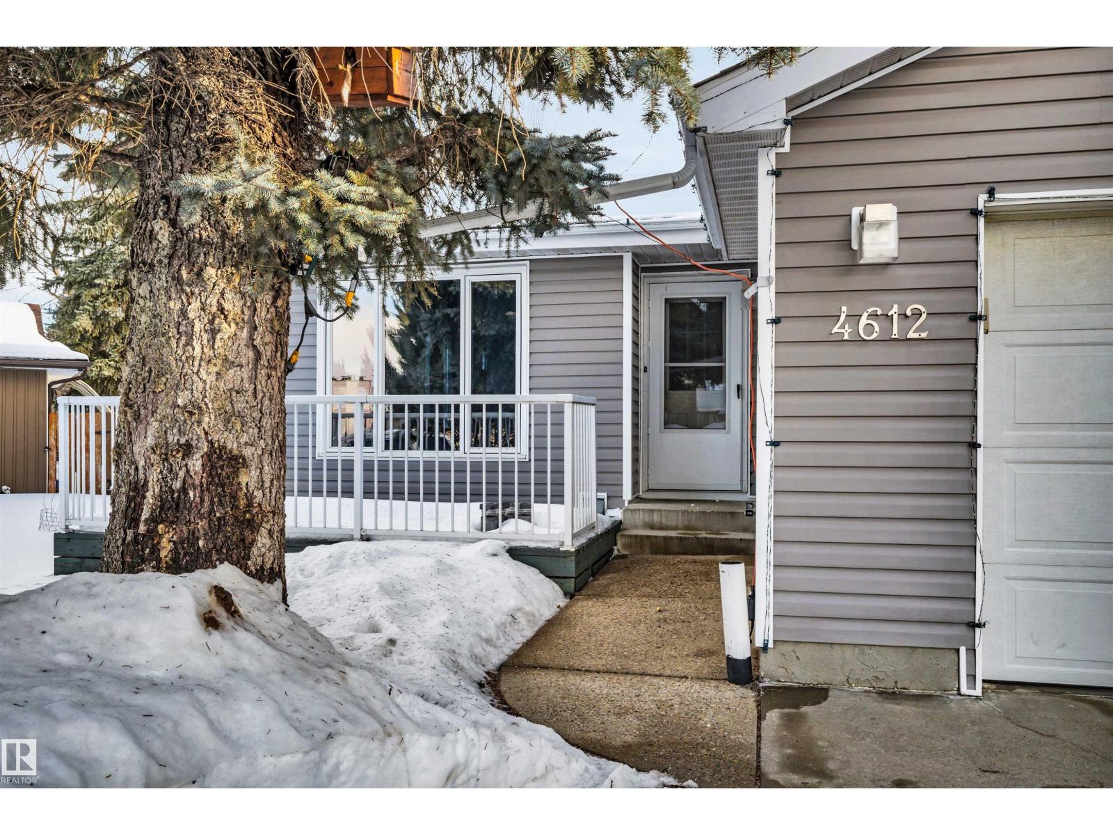 4612 10a Av Nw, Edmonton, Alberta  T6L 4A6 - Photo 3 - E4470084