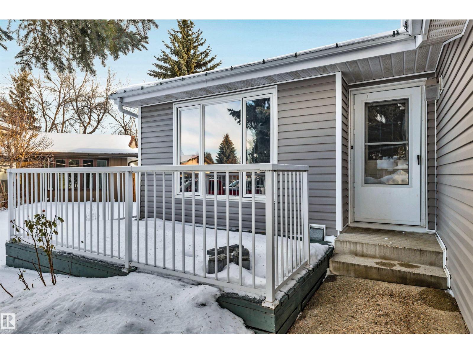 4612 10a Av Nw, Edmonton, Alberta  T6L 4A6 - Photo 4 - E4470084