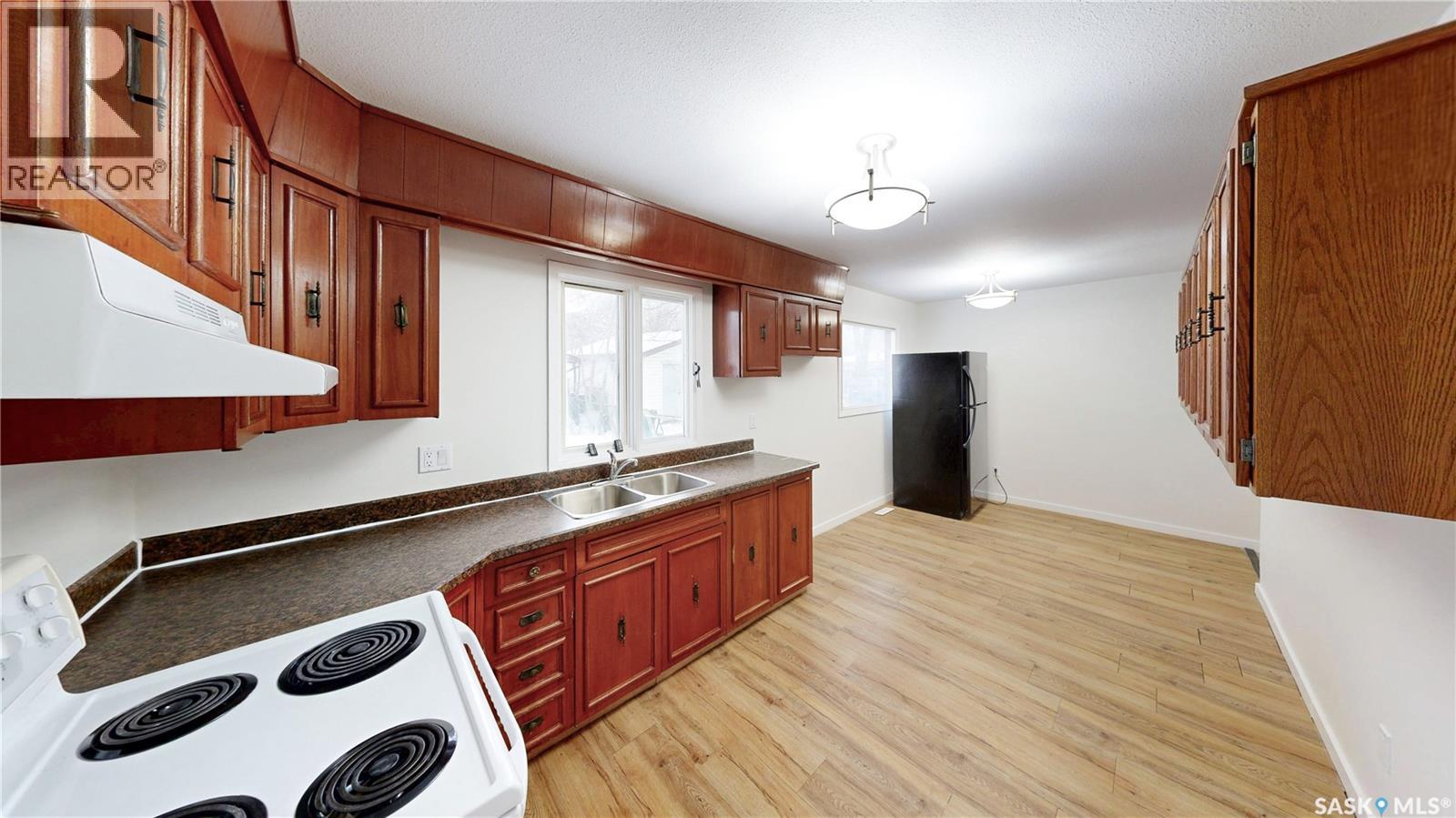 2130 Atkinson Street, Regina, Saskatchewan  S4N 3W9 - Photo 10 - SK026858