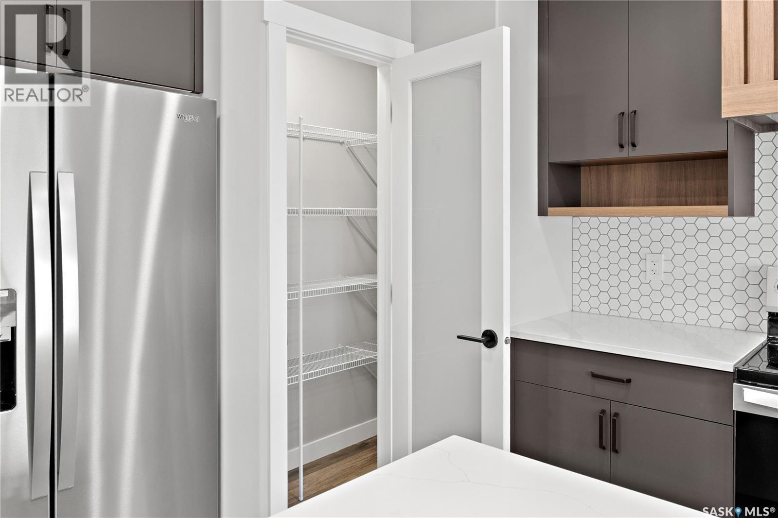 3072 Dumont Way, Regina, Saskatchewan  S4V 3Z3 - Photo 13 - SK026849