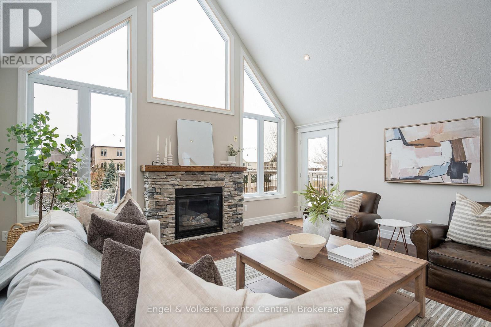 34 Findlay Drive, Collingwood, Ontario  L9Y 0G6 - Photo 3 - S12698442