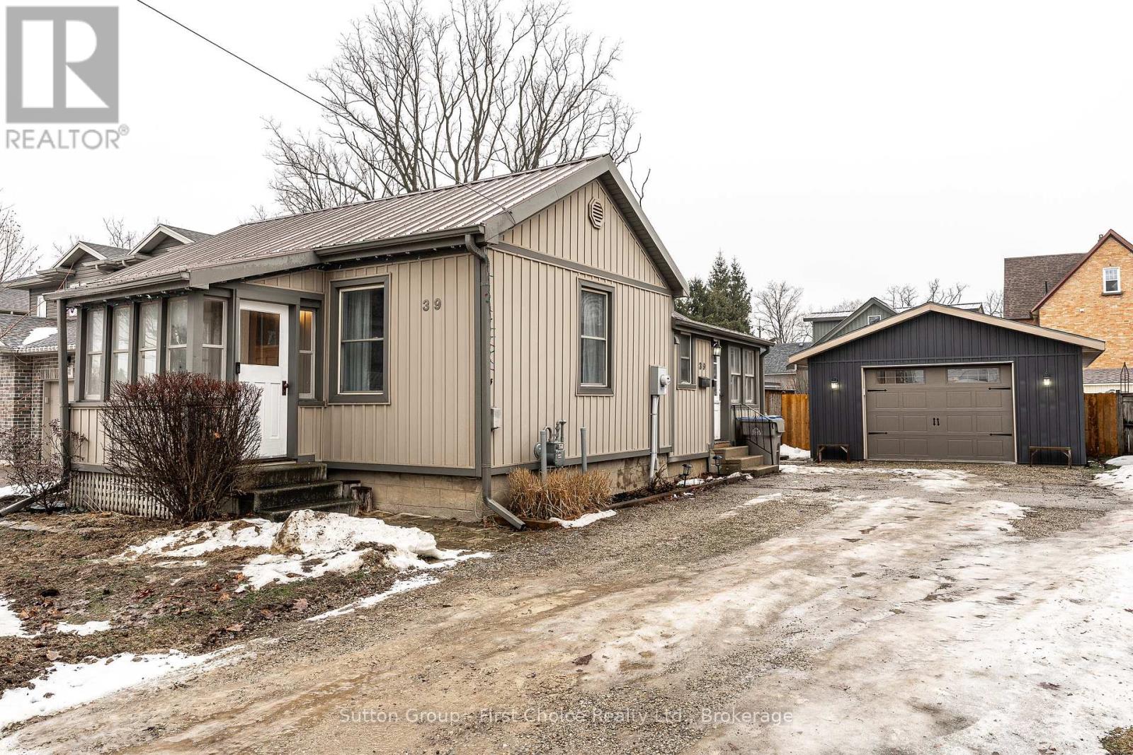 39 William St Street, St. Marys, Ontario  N4X 1C8 - Photo 38 - X12698456