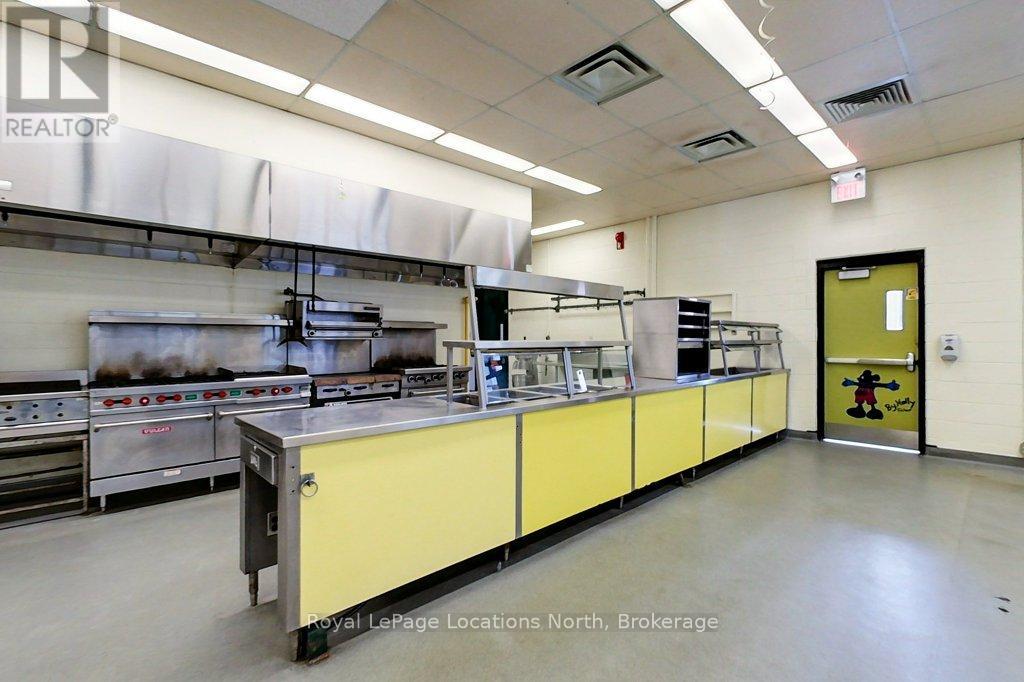 2 - 125 Eliza Street S, Meaford, Ontario  N4L 1B4 - Photo 12 - X12698504