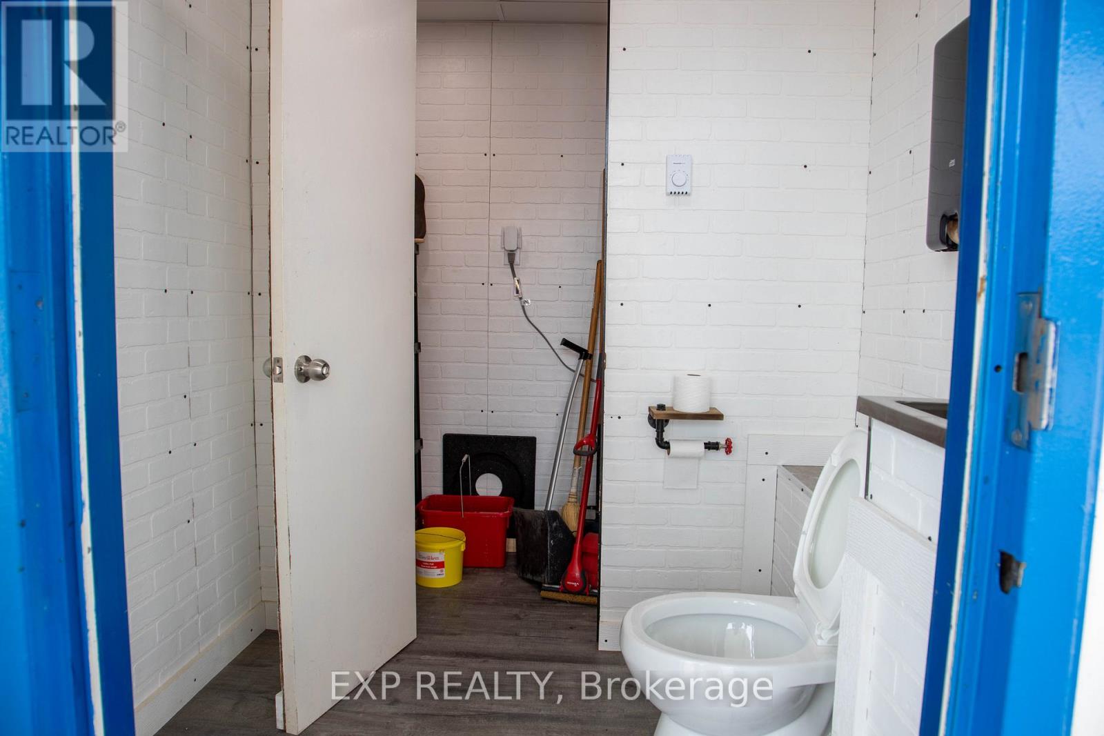 308 St. George Street, Chatham-Kent, Ontario  N0P 1M0 - Photo 12 - X12698458