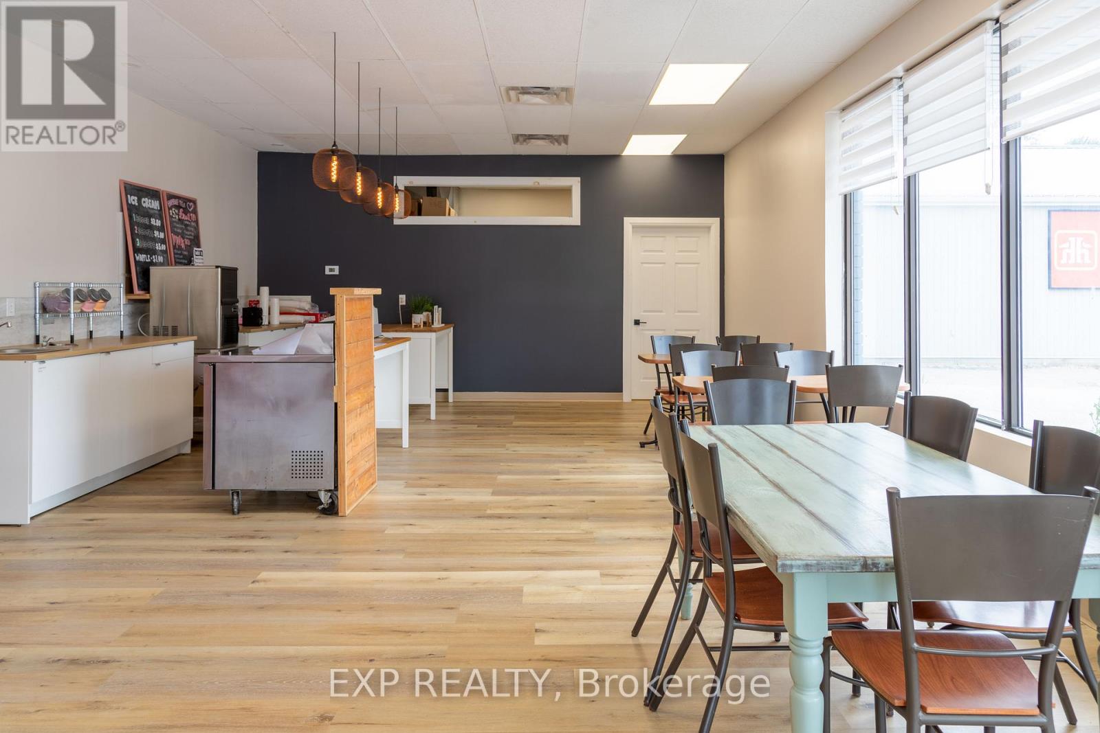 308 St. George Street, Chatham-Kent, Ontario  N0P 1M0 - Photo 23 - X12698458