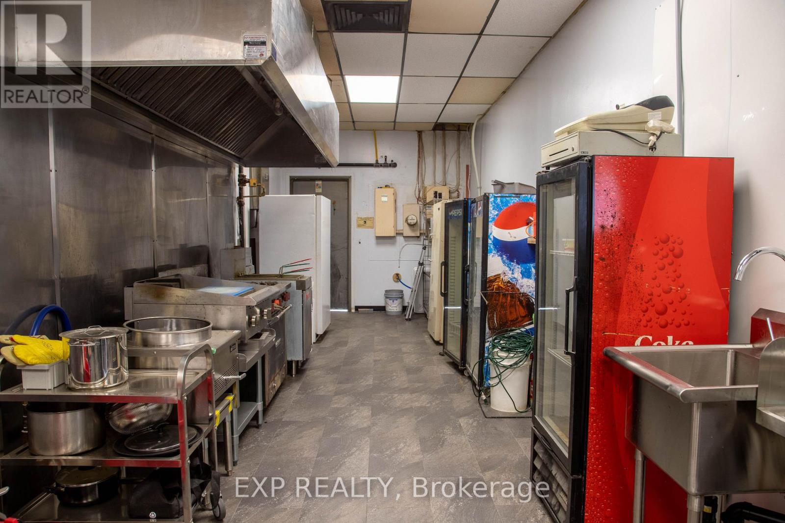 308 St. George Street, Chatham-Kent, Ontario  N0P 1M0 - Photo 26 - X12698458