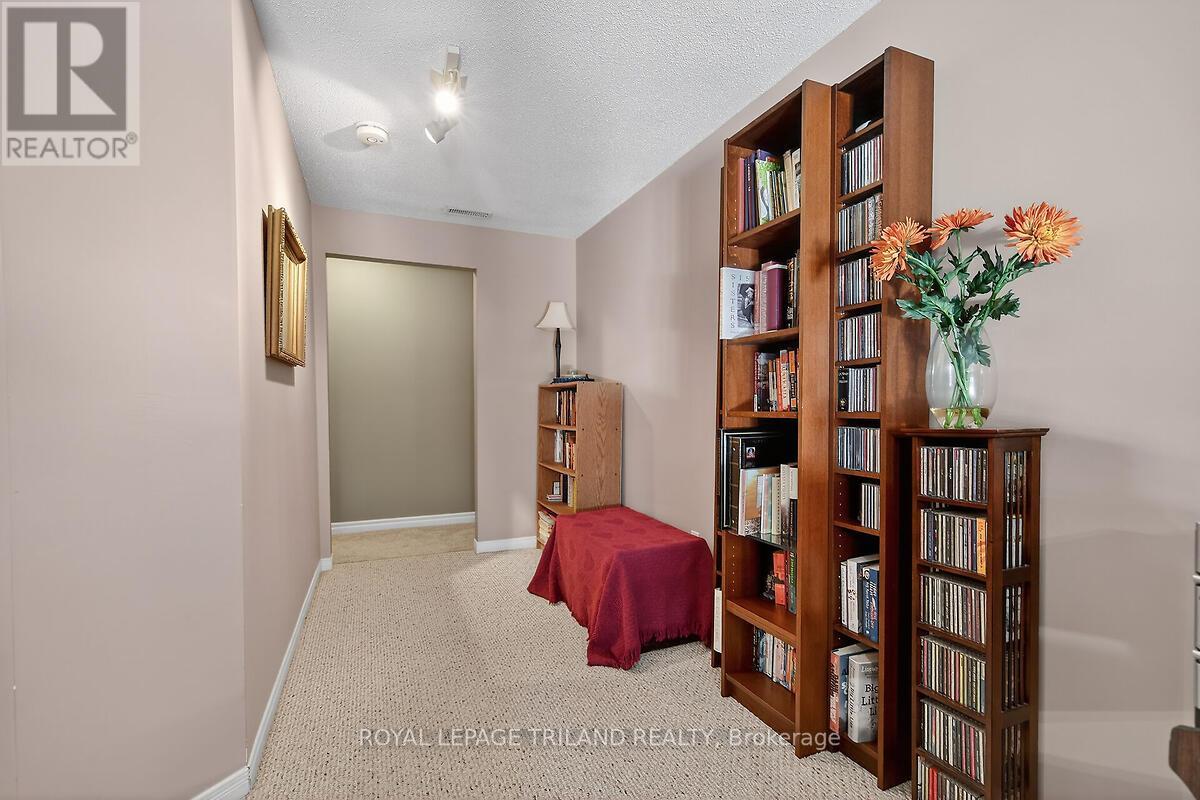 79 - 1241 Beaverbrook Avenue, London North, Ontario  N6H 5P1 - Photo 25 - X12698460