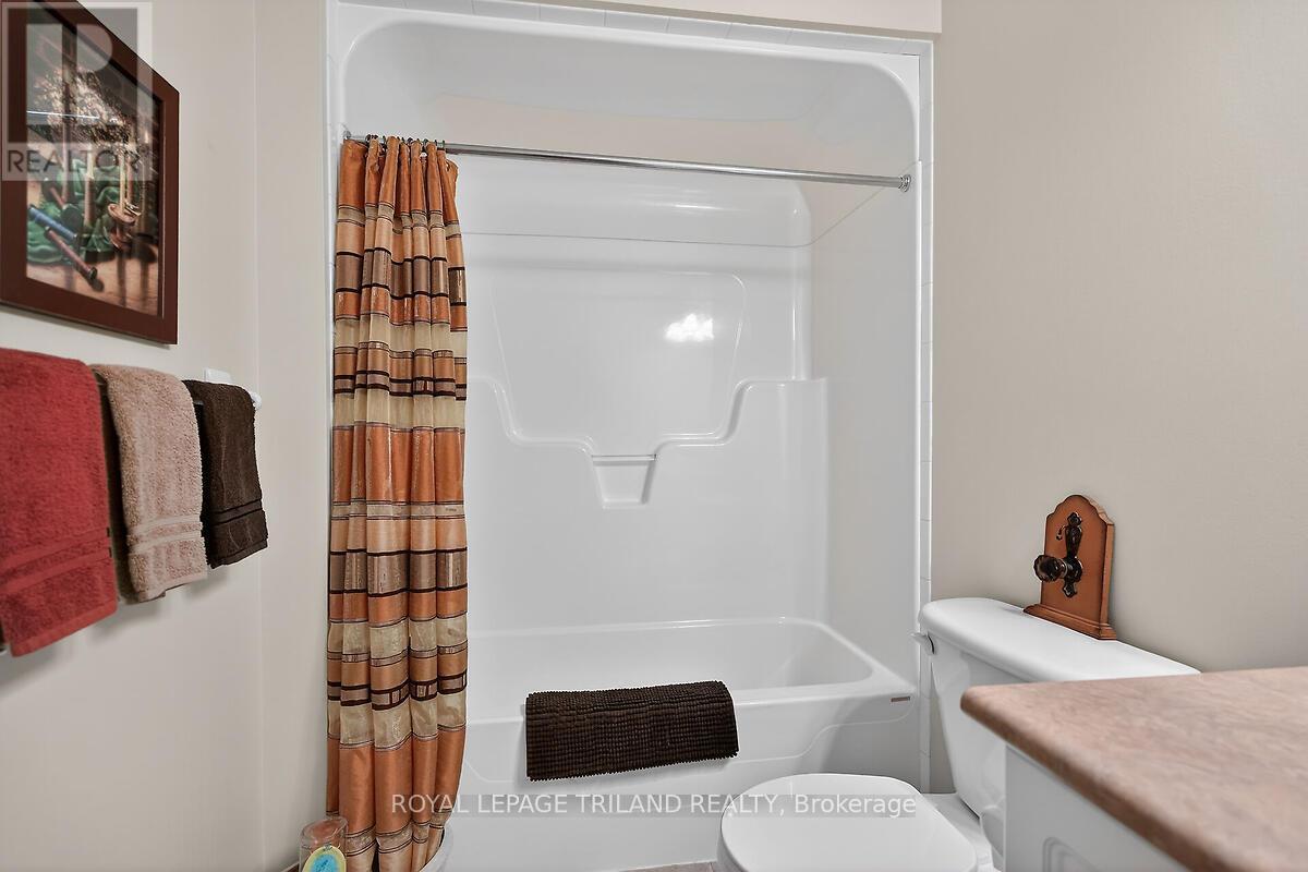 79 - 1241 Beaverbrook Avenue, London North, Ontario  N6H 5P1 - Photo 41 - X12698460