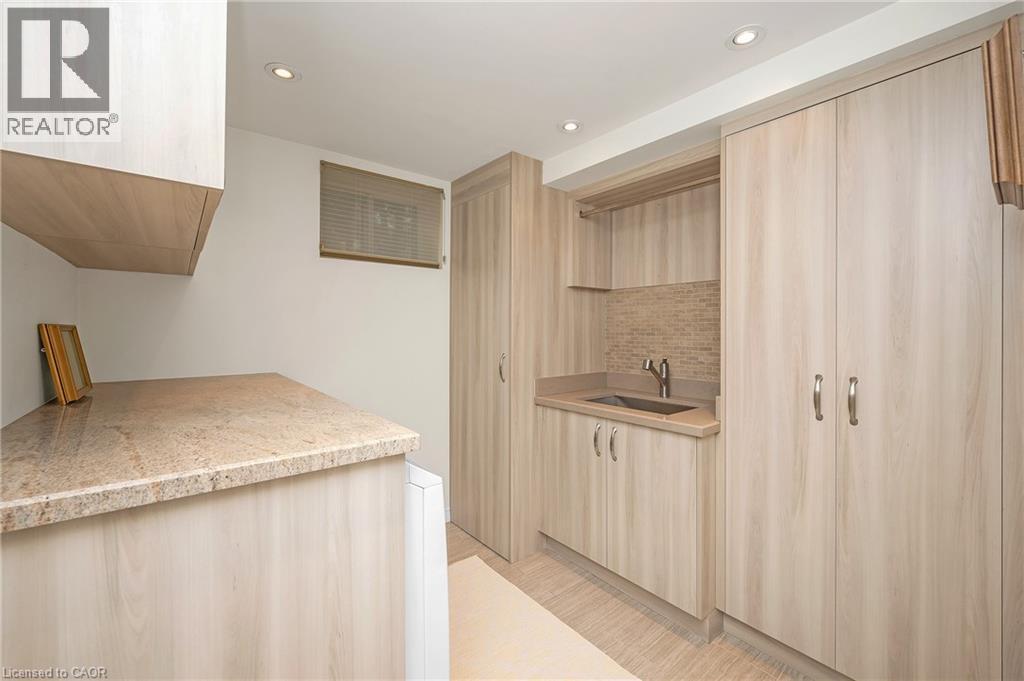 265 Windy Oaks Drive, Mississauga, Ontario  L5G 1Z8 - Photo 35 - 40793005