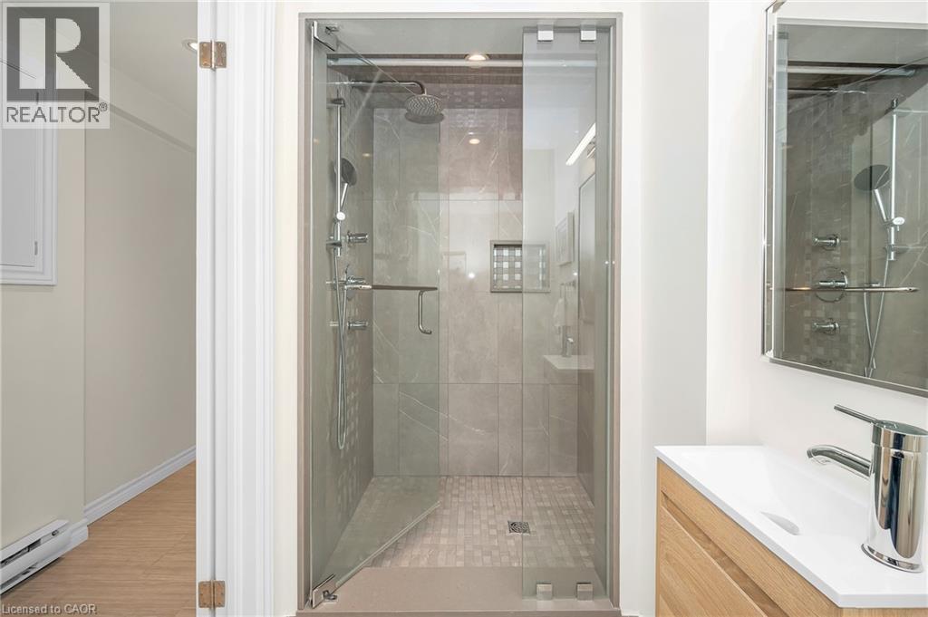 265 Windy Oaks Drive, Mississauga, Ontario  L5G 1Z8 - Photo 38 - 40793005