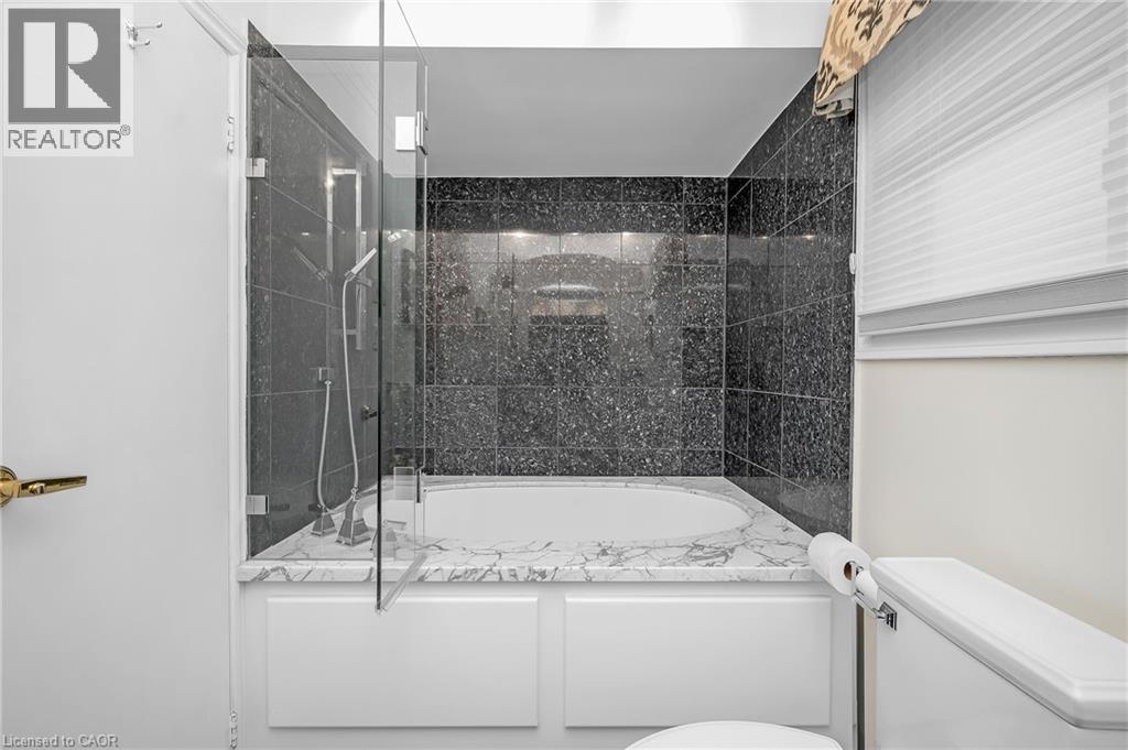 265 Windy Oaks Drive, Mississauga, Ontario  L5G 1Z8 - Photo 23 - 40793005