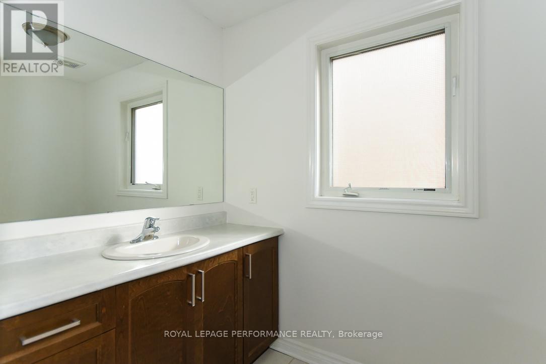 522 Ruby Street, Clarence-Rockland, Ontario  K4K 0G7 - Photo 6 - X12698450