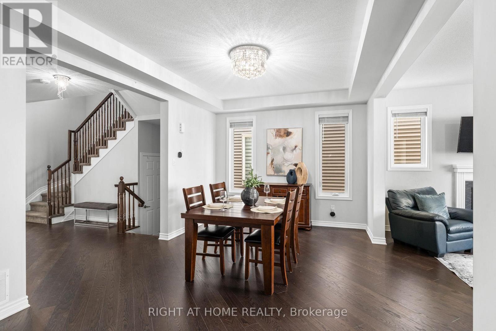 1131 Apolune Street, Ottawa, Ontario  K2J 6N8 - Photo 10 - X12698500