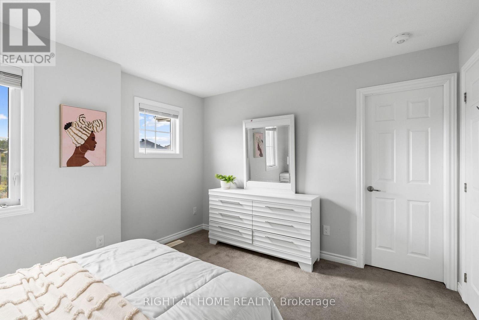 1131 Apolune Street, Ottawa, Ontario  K2J 6N8 - Photo 32 - X12698500