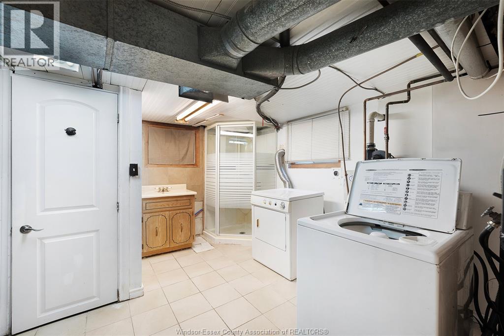 1184 Bruce Avenue, Windsor, Ontario  N9A 4Y4 - Photo 30 - 26001170