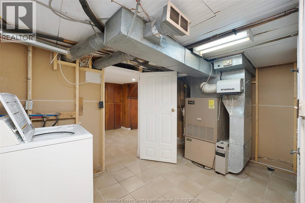 1184 Bruce Avenue, Windsor, Ontario  N9A 4Y4 - Photo 32 - 26001170