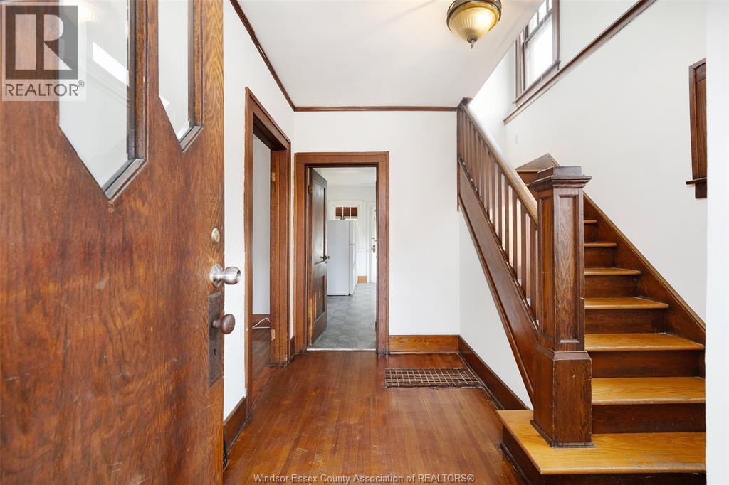 1184 Bruce Avenue, Windsor, Ontario  N9A 4Y4 - Photo 9 - 26001170