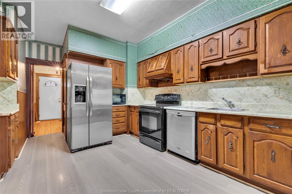 1279 Windermere, Windsor, Ontario N8Y 3E9 - Photo 4 - 26001168