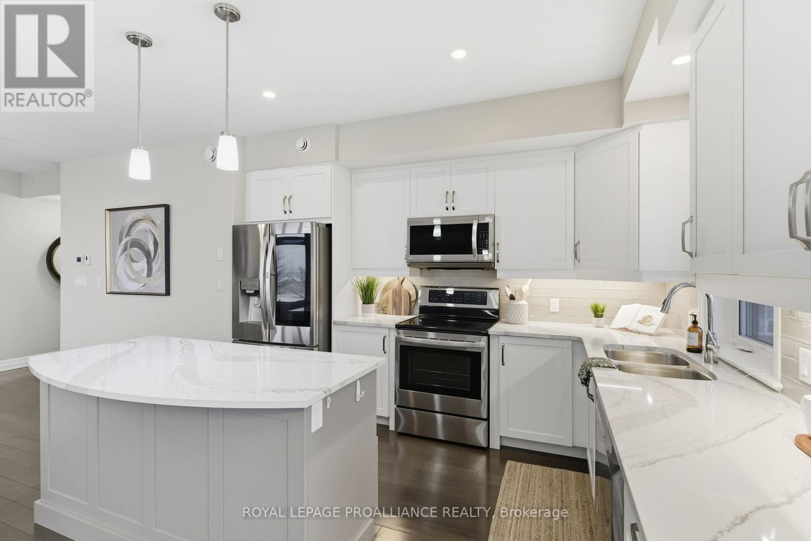 304 - 304-1109 Millwood Avenue, Brockville, Ontario  K6V 0C7 - Photo 11 - X12698514