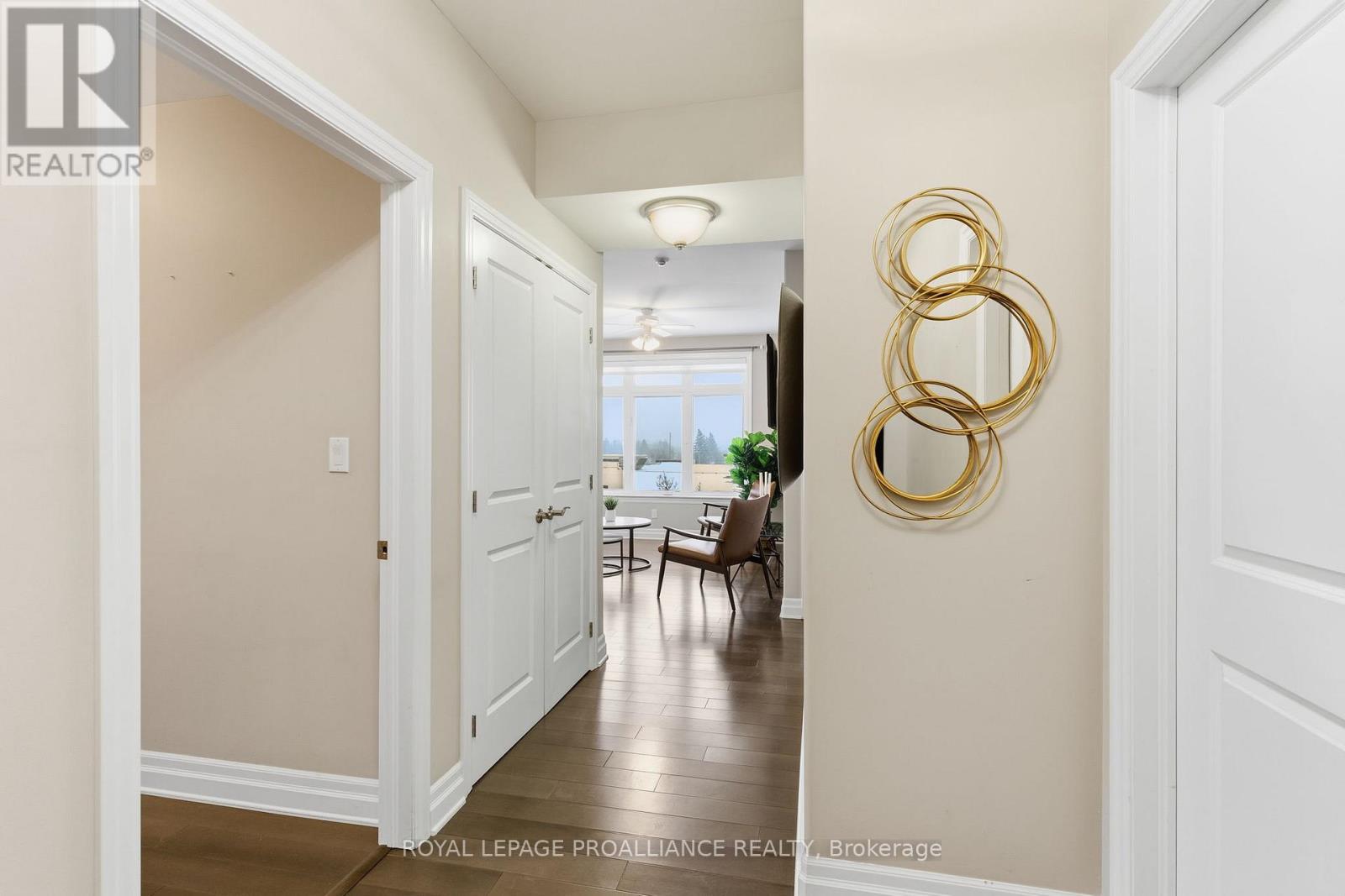 304 - 304-1109 Millwood Avenue, Brockville, Ontario  K6V 0C7 - Photo 4 - X12698514