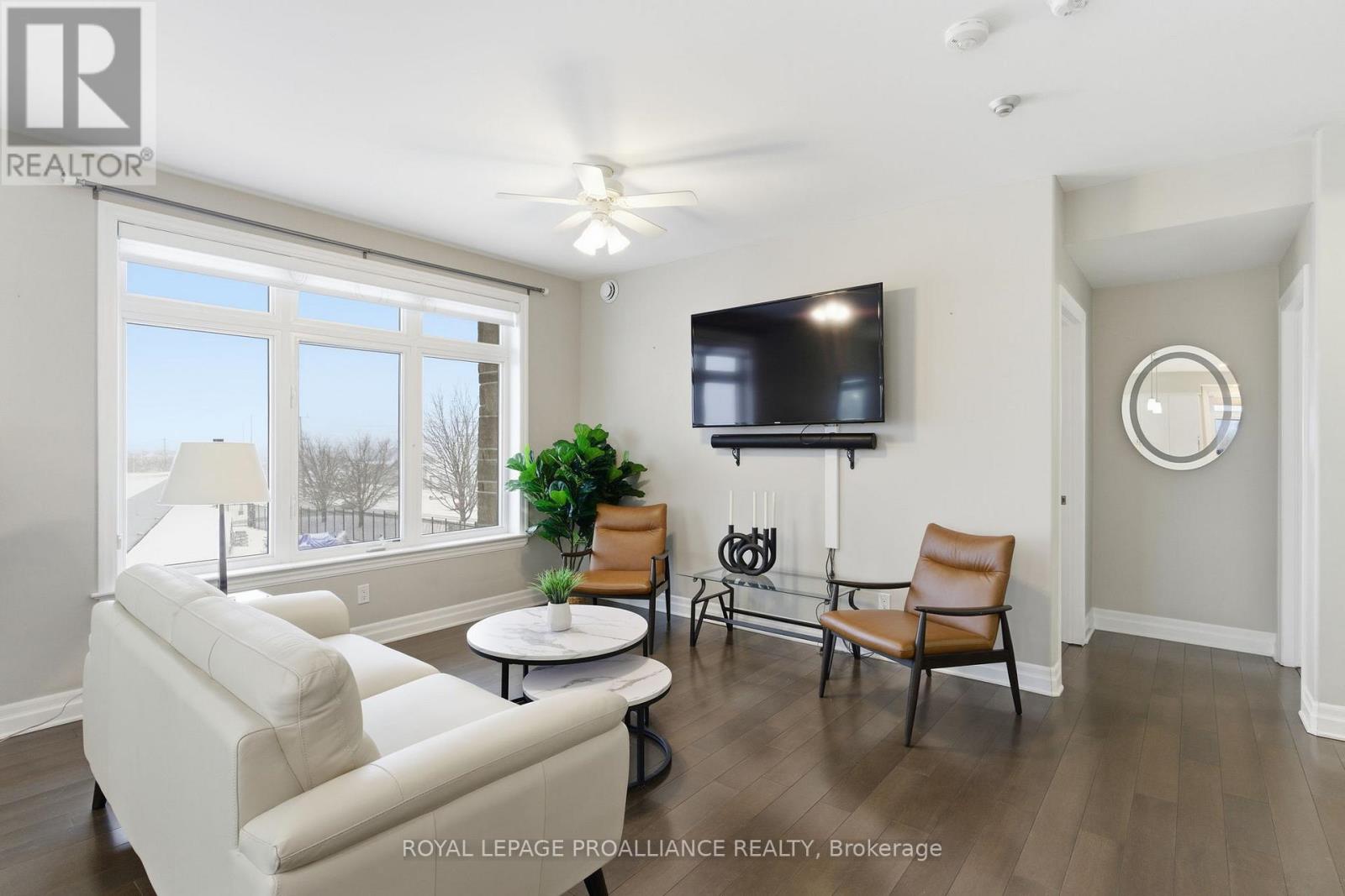 304 - 304-1109 Millwood Avenue, Brockville, Ontario  K6V 0C7 - Photo 7 - X12698514