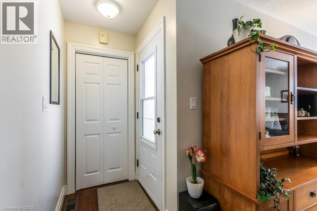 22 Redwing Road, Hamilton, Ontario  L9A 3Y9 - Photo 13 - 40794530