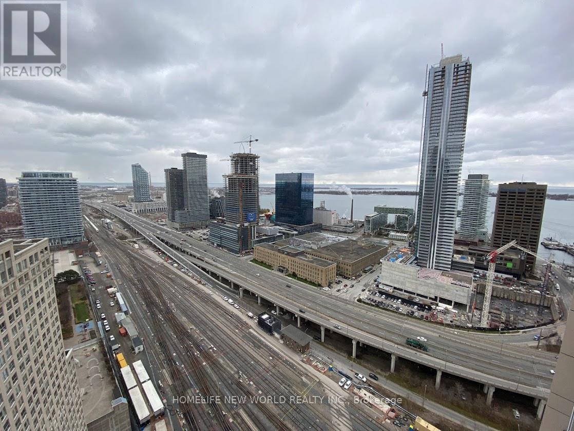 3307 - 1 The Esplanade Avenue, Toronto, Ontario  M5E 0A8 - Photo 13 - C12698446